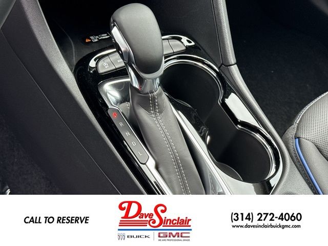 Buick Encore GX Vehicle Full-screen Gallery Image 19