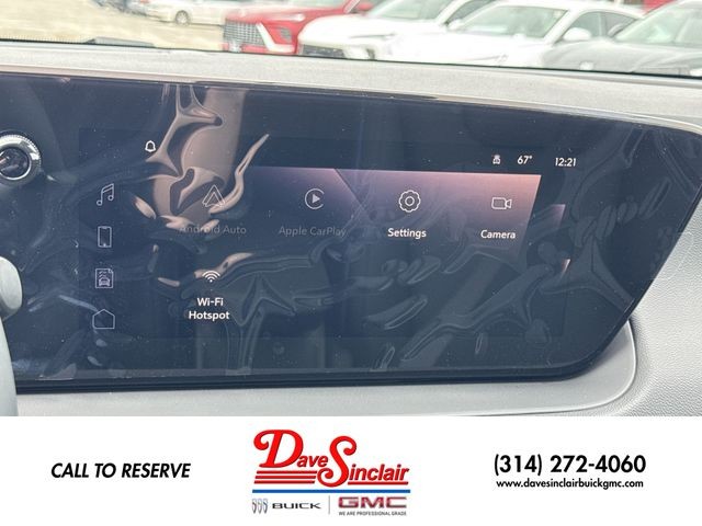 Buick Encore GX Vehicle Full-screen Gallery Image 16