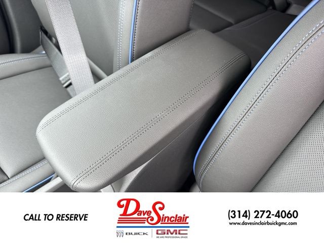 Buick Encore GX Vehicle Full-screen Gallery Image 20