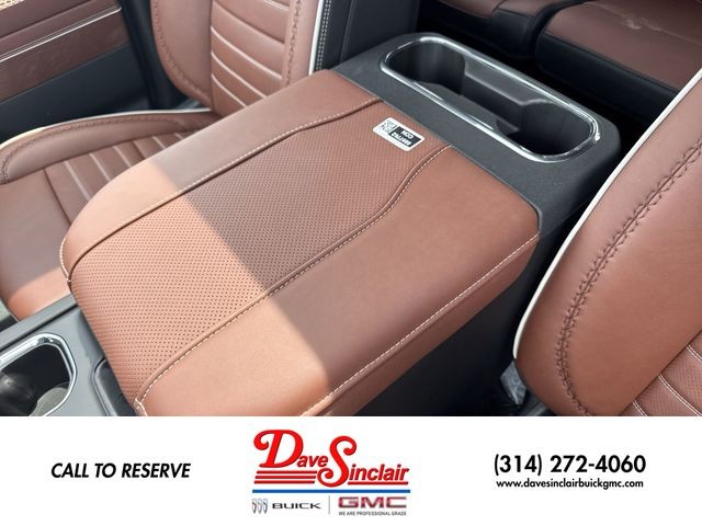 GMC Sierra 1500 Vehicle Full-screen Gallery Image 21