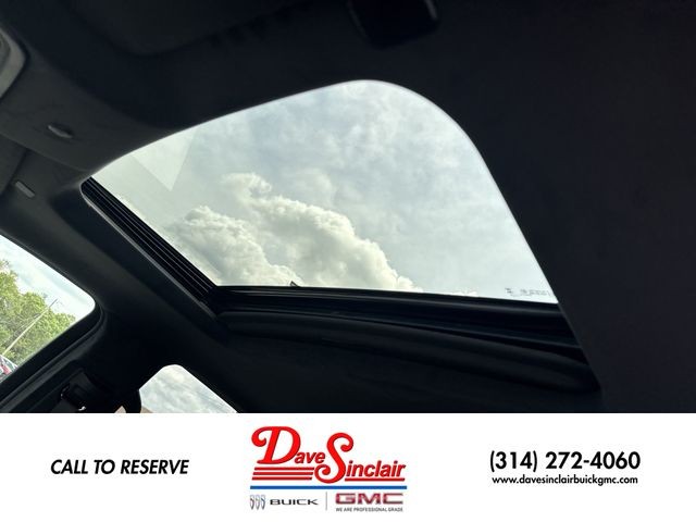 GMC Sierra 1500 Vehicle Full-screen Gallery Image 22