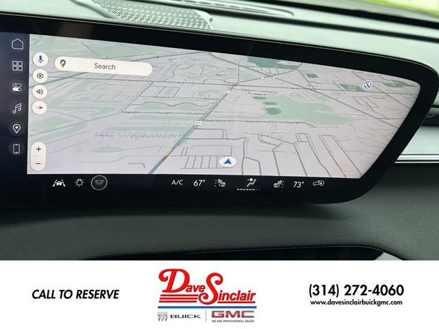 Buick Enclave Vehicle Full-screen Gallery Image 18