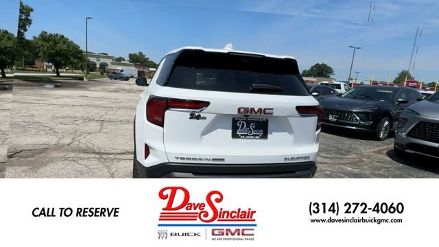 GMC Terrain Vehicle Full-screen Gallery Image 07