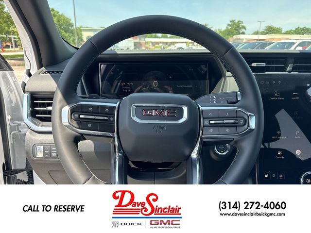 GMC Terrain Vehicle Full-screen Gallery Image 14