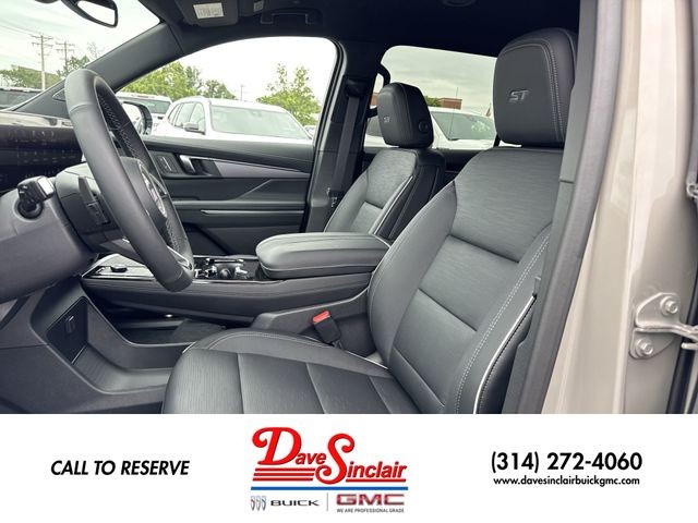 Buick Enclave Vehicle Full-screen Gallery Image 11