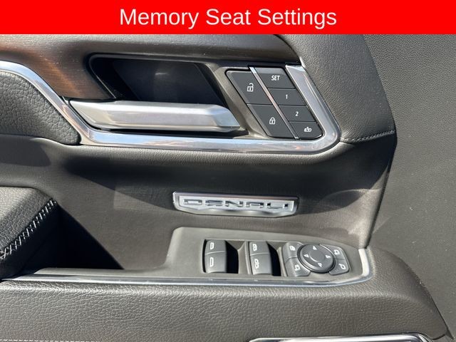 GMC Sierra 1500 Vehicle Full-screen Gallery Image 28