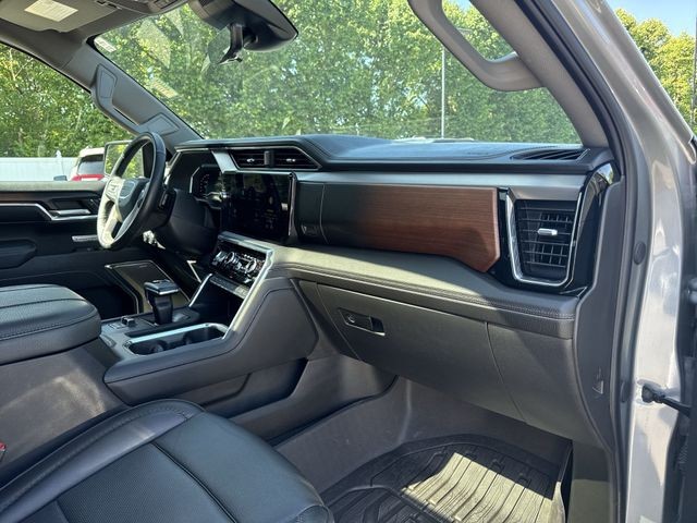 GMC Sierra 1500 Vehicle Full-screen Gallery Image 34