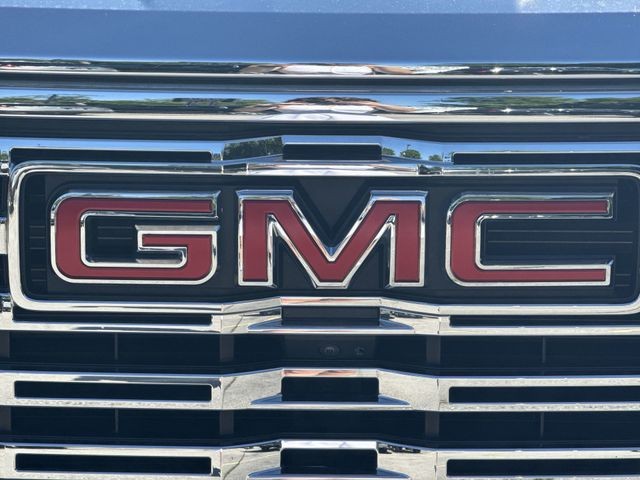 GMC Sierra 1500 Vehicle Full-screen Gallery Image 36