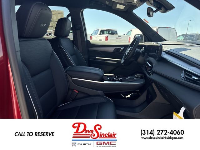 Buick Enclave Vehicle Full-screen Gallery Image 25