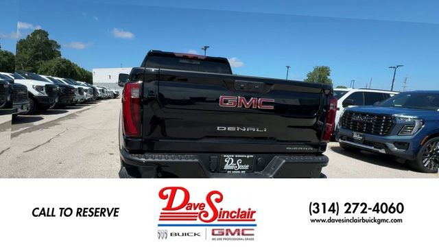 GMC Sierra 2500HD Vehicle Full-screen Gallery Image 07