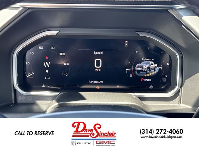 GMC Sierra 2500HD Vehicle Full-screen Gallery Image 15