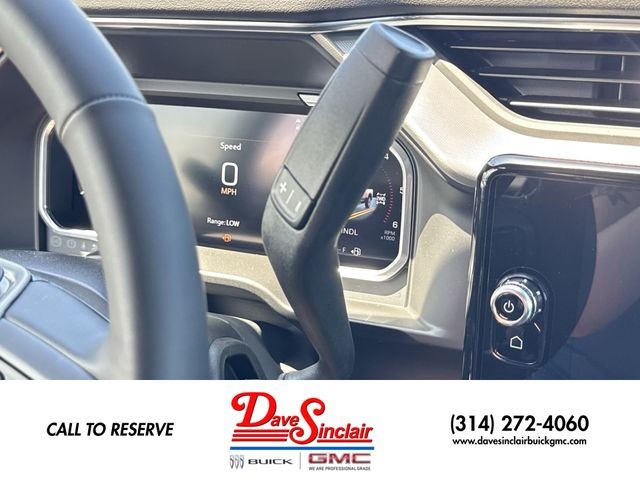 GMC Sierra 2500HD Vehicle Full-screen Gallery Image 20