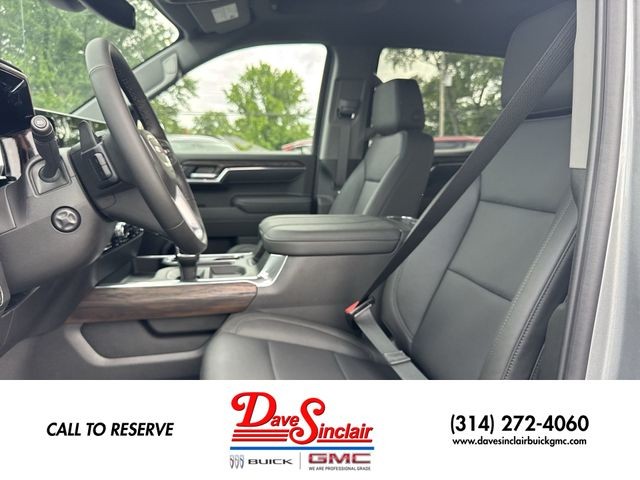 GMC Sierra 1500 Vehicle Full-screen Gallery Image 11