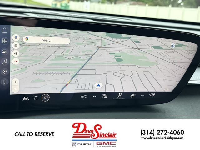 Buick Enclave Vehicle Full-screen Gallery Image 18