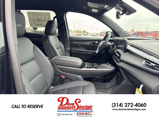 Buick Enclave Vehicle Full-screen Gallery Image 25