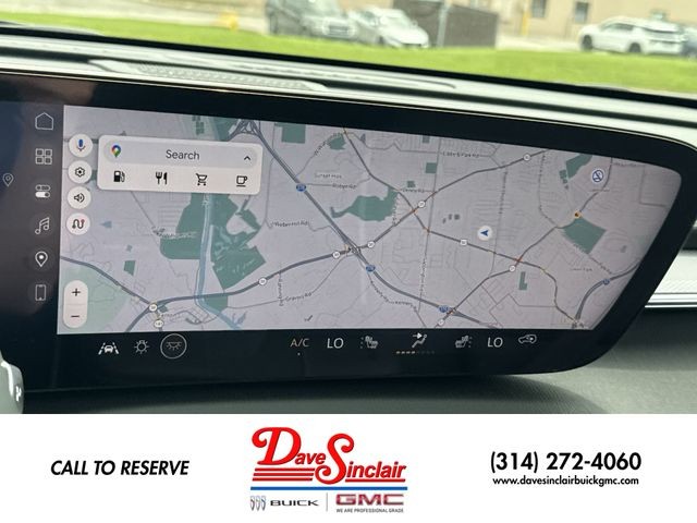 Buick Enclave Vehicle Full-screen Gallery Image 18