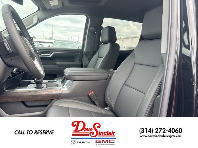 GMC Sierra 1500 Vehicle Full-screen Gallery Image 11