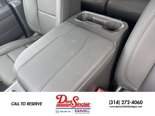 GMC Sierra 1500 Vehicle Full-screen Gallery Image 21