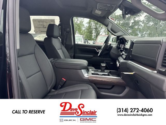 GMC Sierra 1500 Vehicle Full-screen Gallery Image 24
