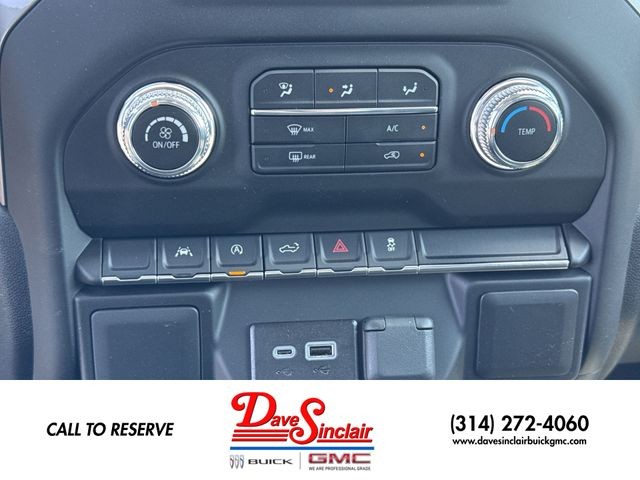 GMC Sierra 1500 Vehicle Full-screen Gallery Image 18