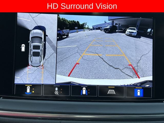 Buick Enclave Vehicle Full-screen Gallery Image 15