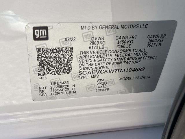 Buick Enclave Vehicle Full-screen Gallery Image 35
