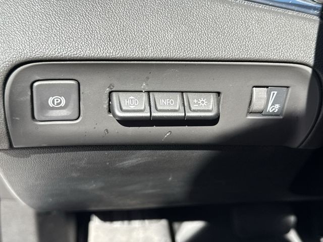 Buick Enclave Vehicle Full-screen Gallery Image 36