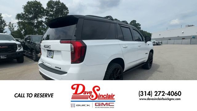 GMC Yukon Vehicle Full-screen Gallery Image 08