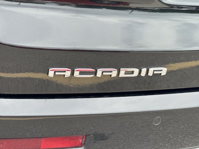 GMC Acadia Vehicle Full-screen Gallery Image 37