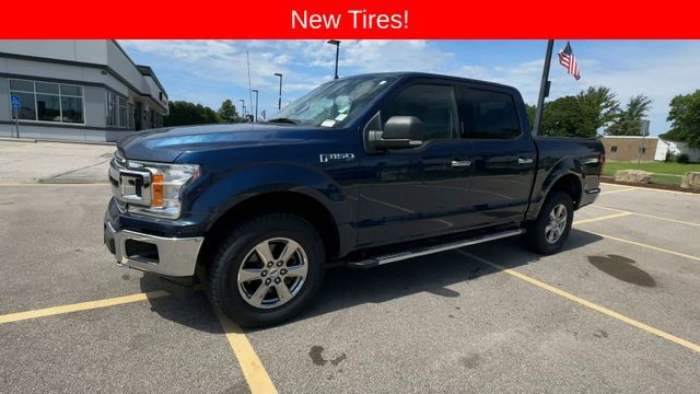 Ford F-150 Vehicle Full-screen Gallery Image 05