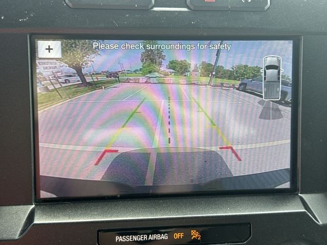 Ford F-150 Vehicle Full-screen Gallery Image 18