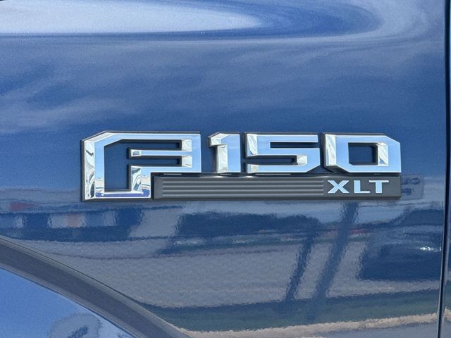 Ford F-150 Vehicle Full-screen Gallery Image 34