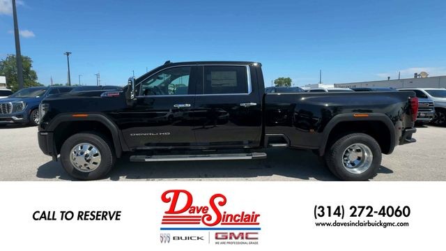 GMC Sierra 3500HD Vehicle Full-screen Gallery Image 05