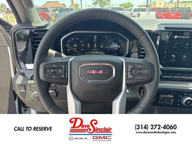 GMC Sierra 1500 Vehicle Full-screen Gallery Image 14
