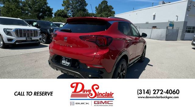 Buick Encore GX Vehicle Full-screen Gallery Image 08