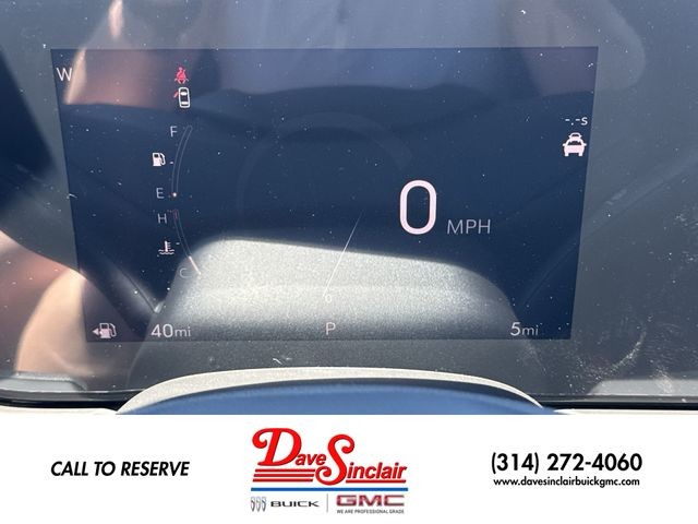 Buick Encore GX Vehicle Full-screen Gallery Image 15
