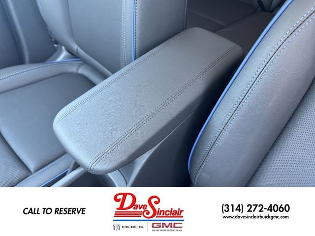 Buick Encore GX Vehicle Full-screen Gallery Image 20