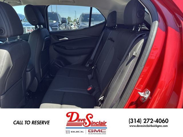 Buick Encore GX Vehicle Full-screen Gallery Image 21