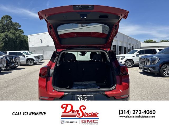 Buick Encore GX Vehicle Full-screen Gallery Image 22