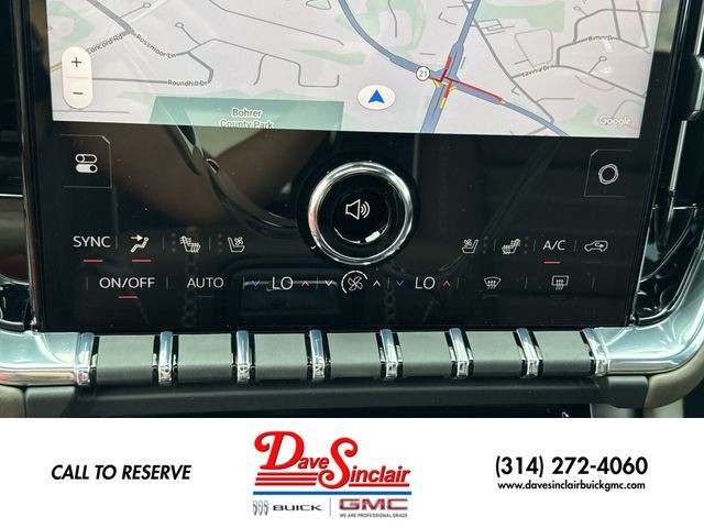 GMC Yukon Vehicle Full-screen Gallery Image 19