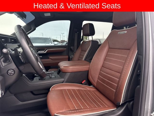 GMC Sierra 1500 Vehicle Full-screen Gallery Image 24