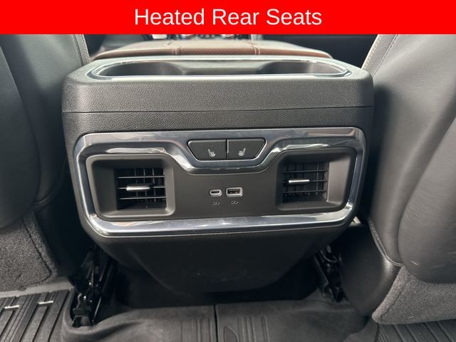 GMC Sierra 1500 Vehicle Full-screen Gallery Image 26