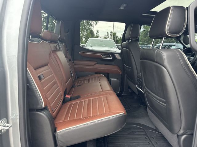 GMC Sierra 1500 Vehicle Full-screen Gallery Image 32