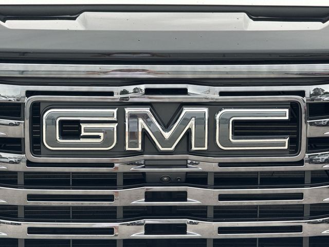 GMC Sierra 1500 Vehicle Full-screen Gallery Image 36