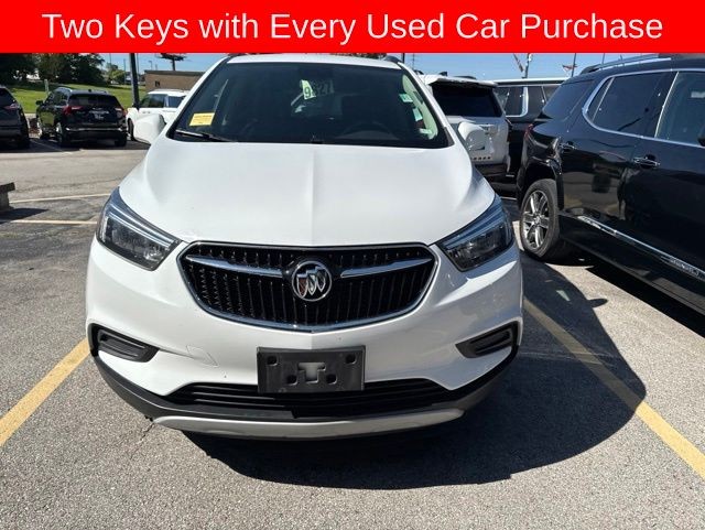 Buick Encore Vehicle Full-screen Gallery Image 04