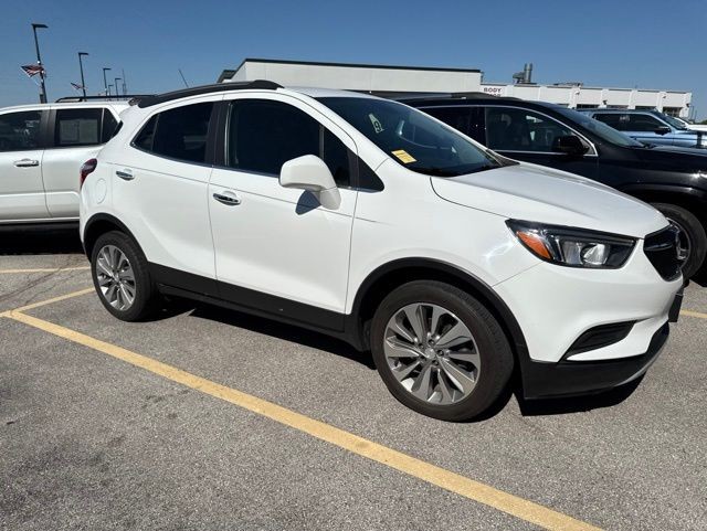 Buick Encore Vehicle Full-screen Gallery Image 07