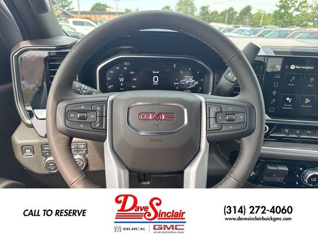 GMC Sierra 2500HD Vehicle Full-screen Gallery Image 14