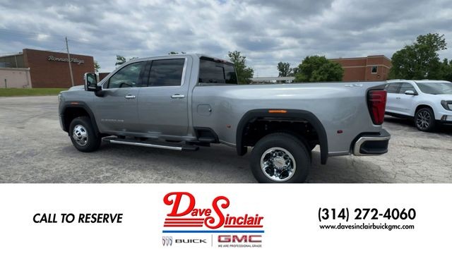 GMC Sierra 3500HD Vehicle Full-screen Gallery Image 06