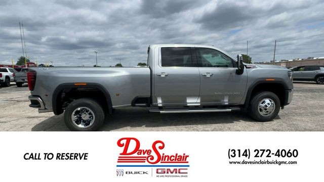 GMC Sierra 3500HD Vehicle Full-screen Gallery Image 09