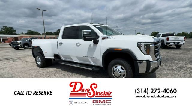 GMC Sierra 3500HD Vehicle Full-screen Gallery Image 02